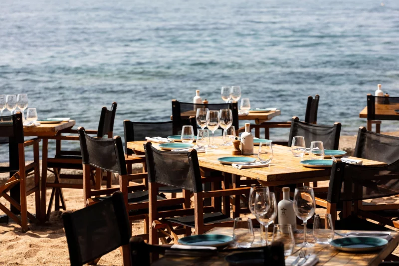 Cuisine fraîche et décontractée en bord de mer