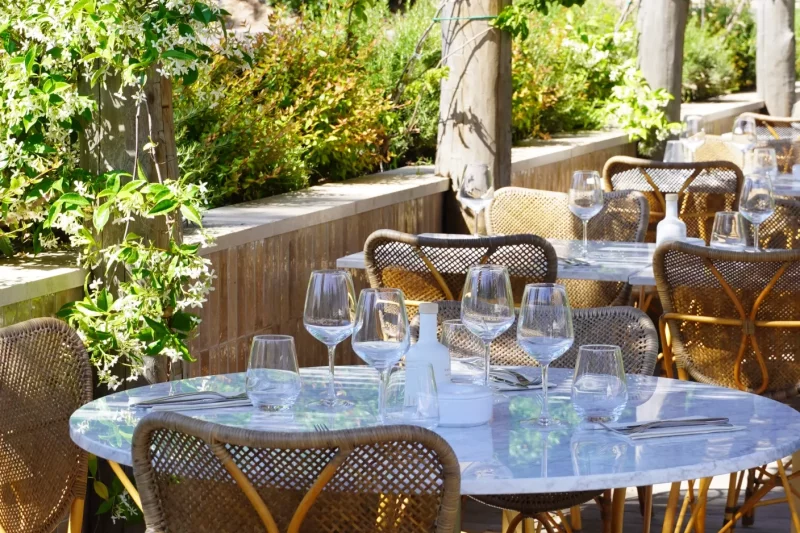 Cuisine d’auteur tournée vers la Méditerranée